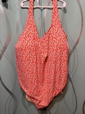 Amazon Essentials Pink Floral Scoop-Neck One-Piece Swimsuit